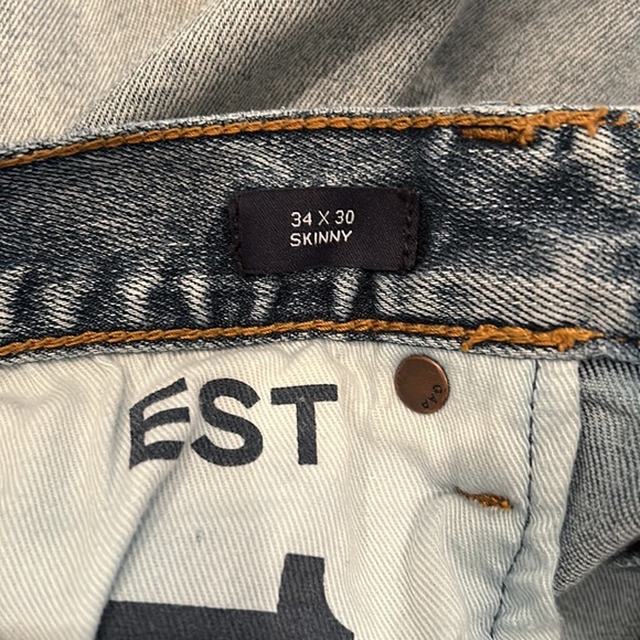 Men’s GAP Medium Wash Jeans Size 34x30 Skinny - Picture 3 of 4